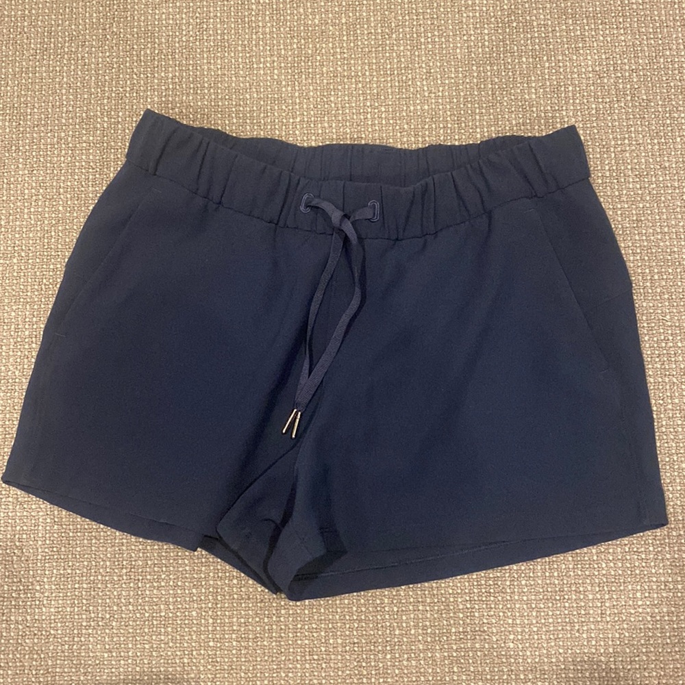 Lulu shorts! Size 10! Navy!